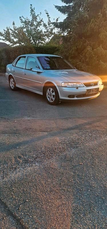 Gebraucht Opel Vectra S 150 PS (110 kW) 2001 Limousine