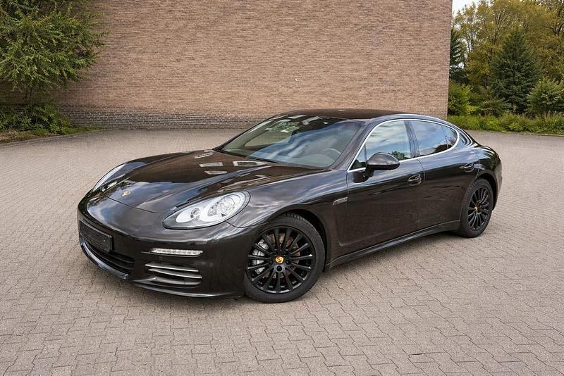 Gebraucht Porsche Panamera 4S 420 PS (308 kW) 2014 Grau Limousine