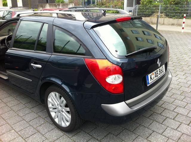 Gebraucht Renault Laguna II Privilege 146 PS (107 kW) 2002 Grün metallic Kombi