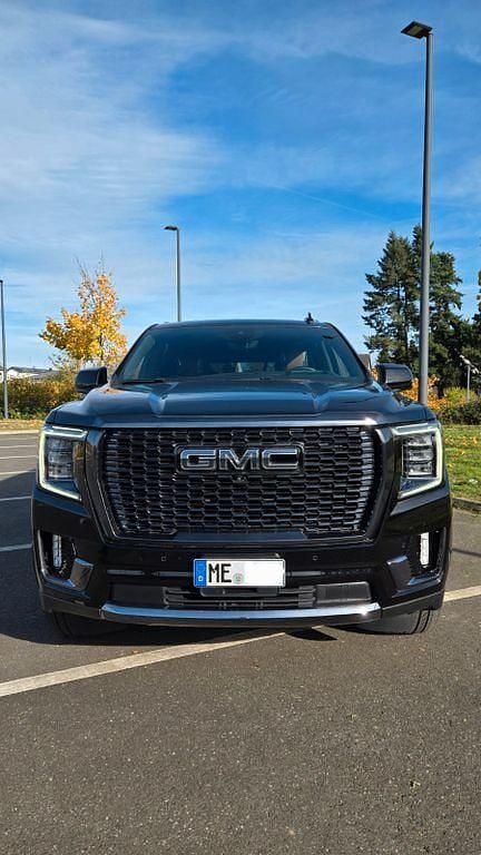 Gebraucht GMC Yukon 278 PS (204 kW) 2023 Schwarz SUV
