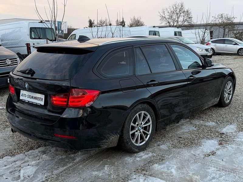 Gebraucht BMW 318 143 PS (105 kW) 2014 Black sapphire metallic Kombi