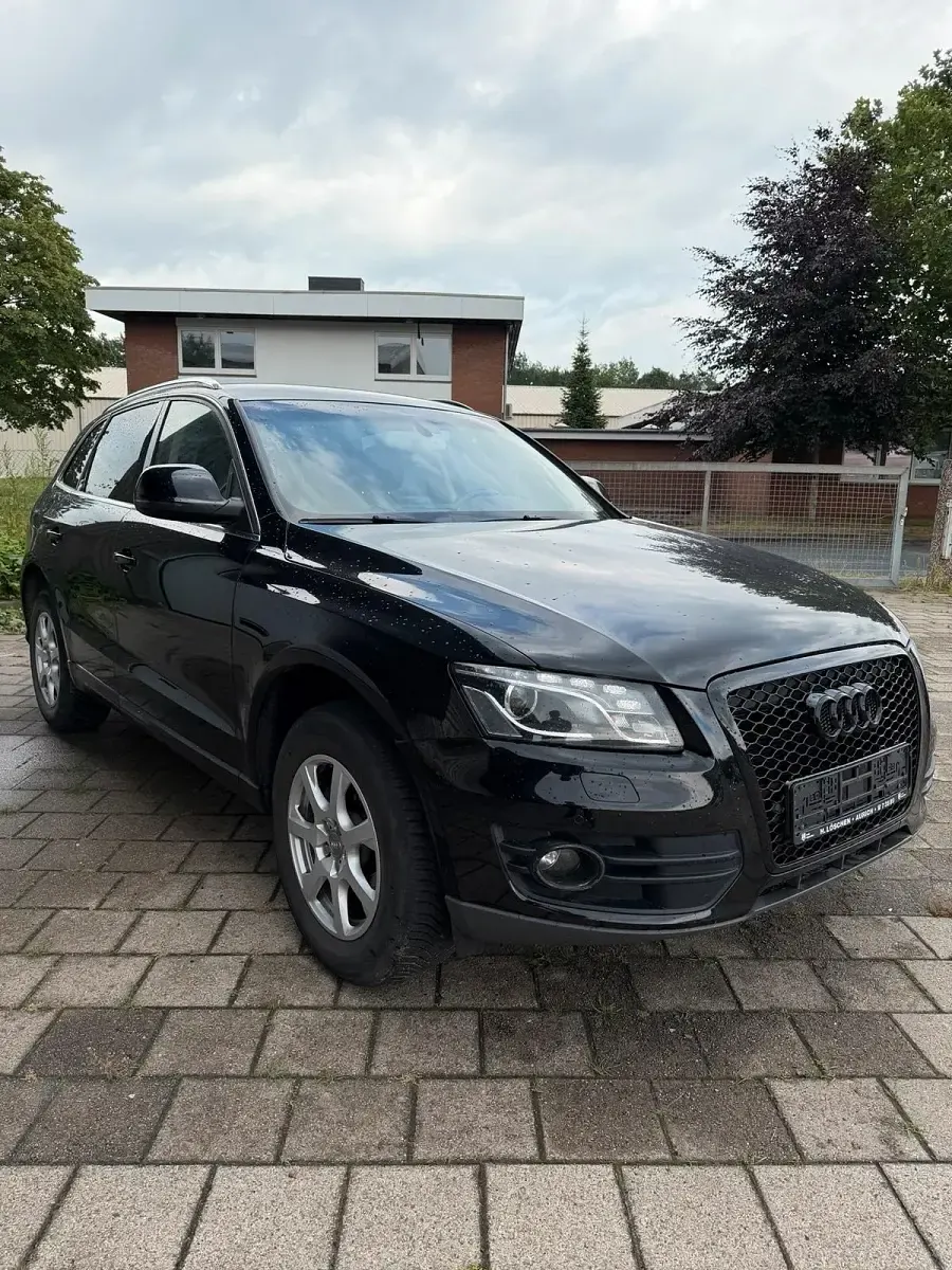 Gebraucht Audi Q5 168 PS (123 kW) 2011 Schwarz SUV