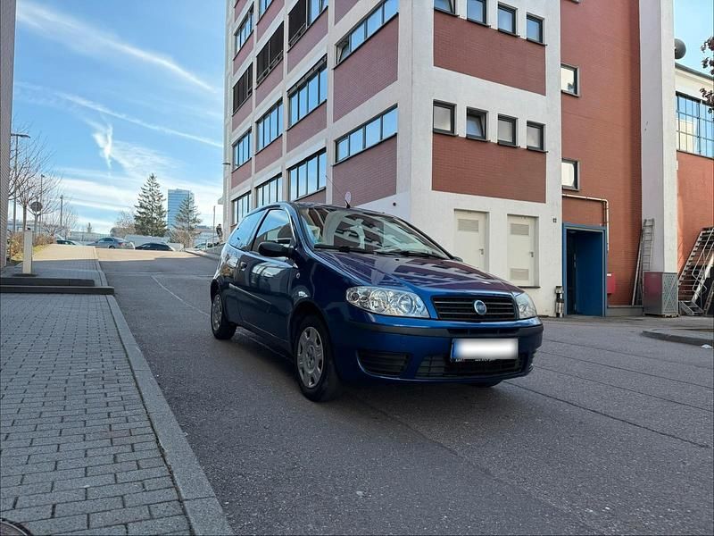 Gebraucht Fiat Punto 60 PS (44 kW) 2005 Blau Kleinwagen