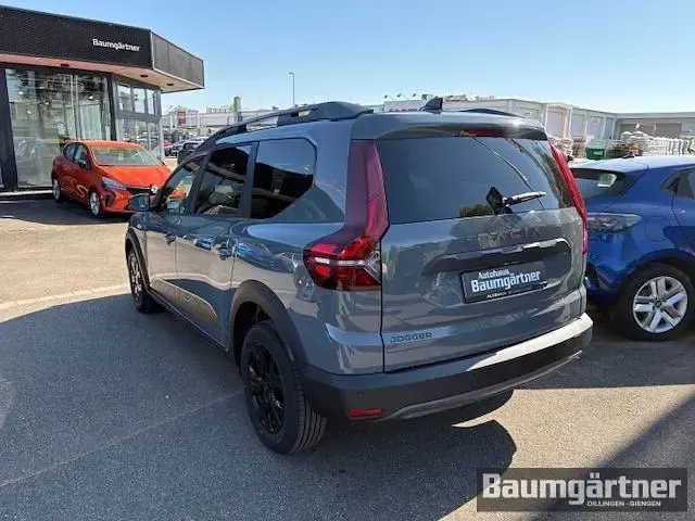 Neu Dacia Jogger Extreme 110 PS (80 kW) 2026 Van / Kleinbus