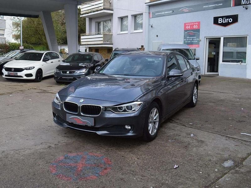 Gebraucht BMW 316 136 PS (100 kW) 2013 Grau Limousine