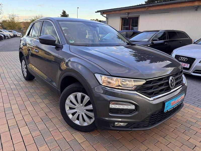 Używany VW T-Roc 116 KM (85 kW) 2018 Szary SUV