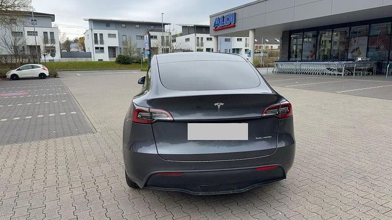 Gebraucht Tesla Model Y 274 kW (373 PS) 2022 SUV