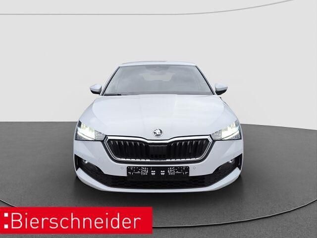 Gebraucht Skoda Scala Style 110 PS (80 kW) 2024 Weiss Kleinwagen