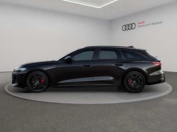 Neu Audi A5 Ambiente 367 PS (269 kW) 2025 Schwarz (mythosschwarz metallic) Kombi