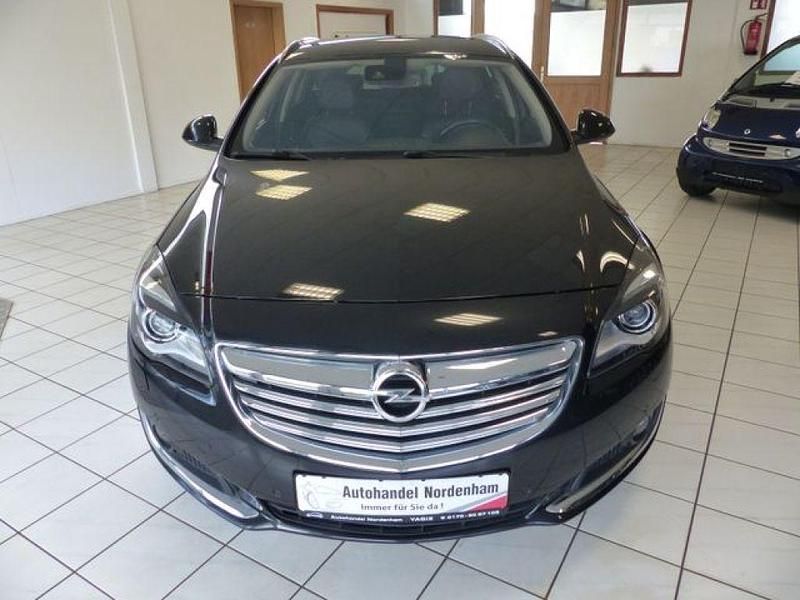 Gebraucht Opel Insignia Innovation 163 PS (119 kW) 2013 Graphitschwarz/carbon flash/midn (metallic) Kombi