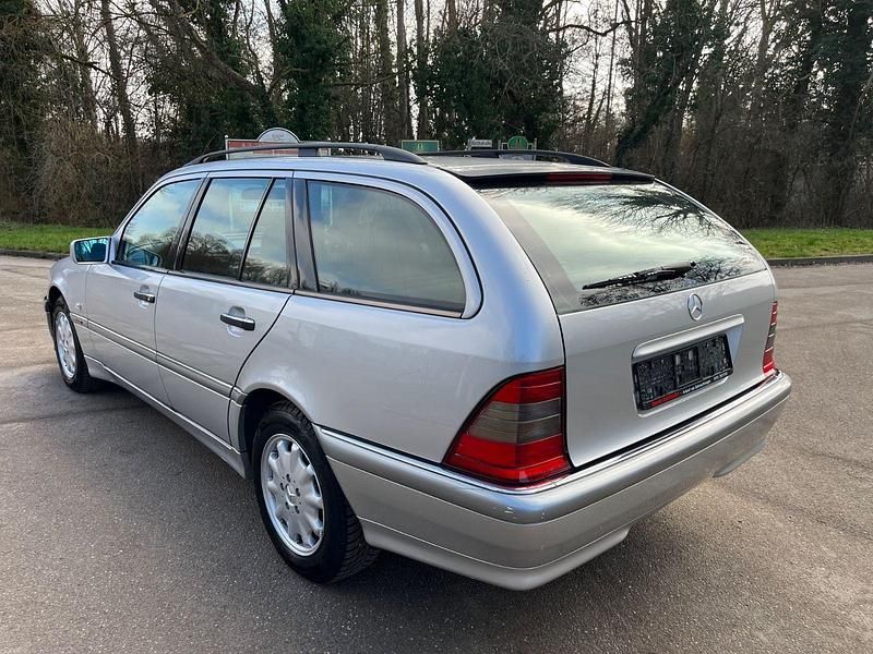Gebraucht Mercedes C180 Elegance 122 PS (89 kW) 1998 Silber Kombi