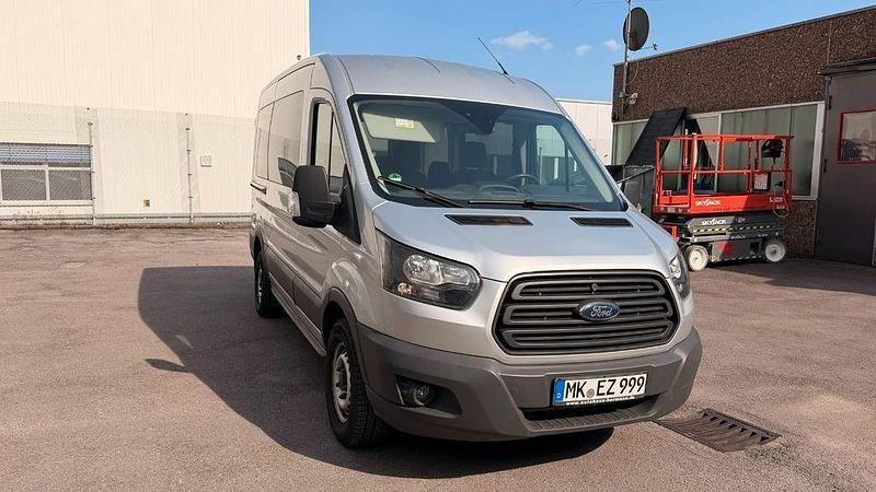 Usata Ford Transit 131 CV (96 kW) 2017 Argento Monovolume