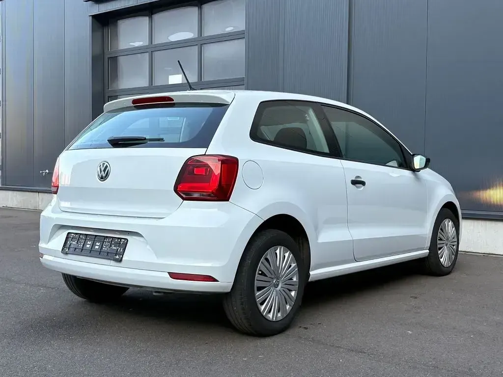 Gebraucht VW Polo 75 PS (55 kW) 2017 Weiß