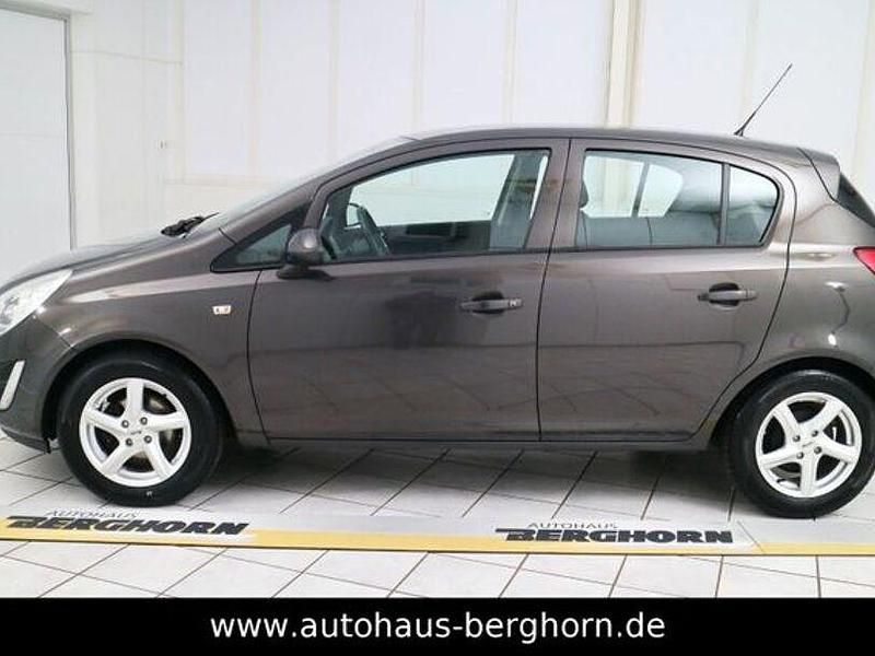 Gebraucht Opel Corsa Active 101 PS (74 kW) 2013 Grau Limousine