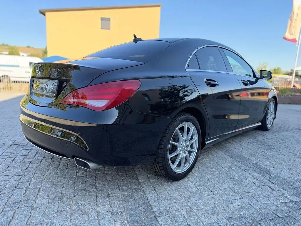 Gebraucht Mercedes CLA220 170 PS (125 kW) 2013 Schwarz Coupé