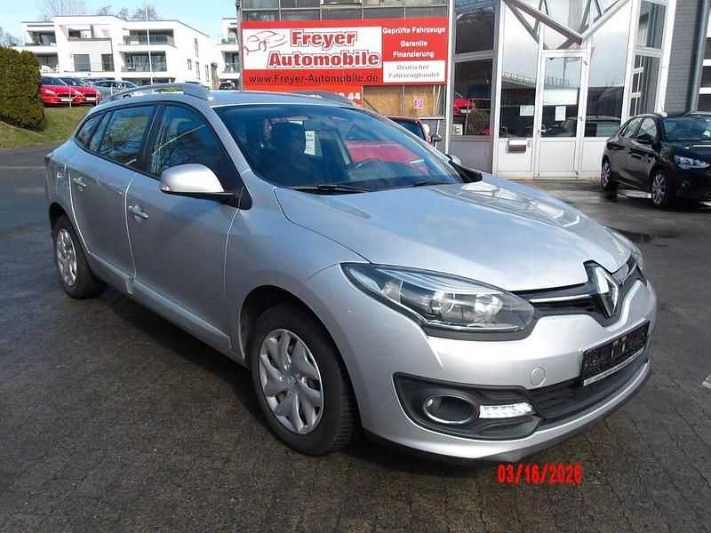 Gebraucht Renault Mégane III Initiale Paris 110 PS (80 kW) 2014 Silber Limousine
