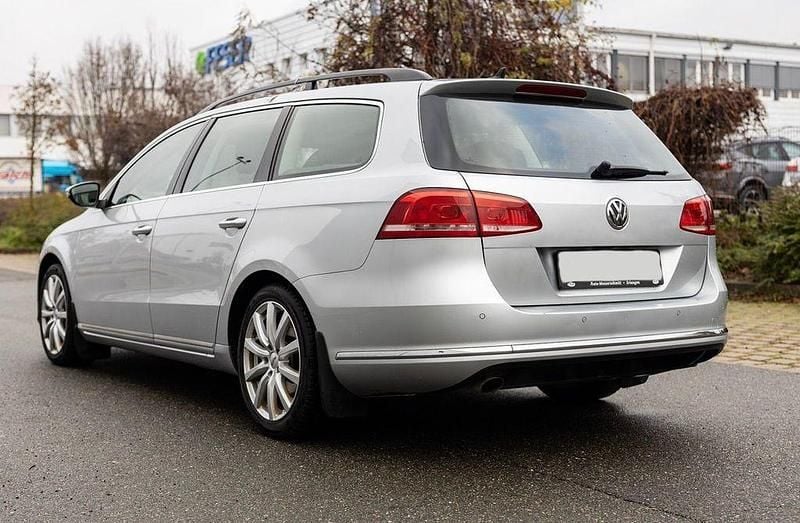 Gebraucht VW Passat 105 PS (77 kW) 2012 Silber Kombi