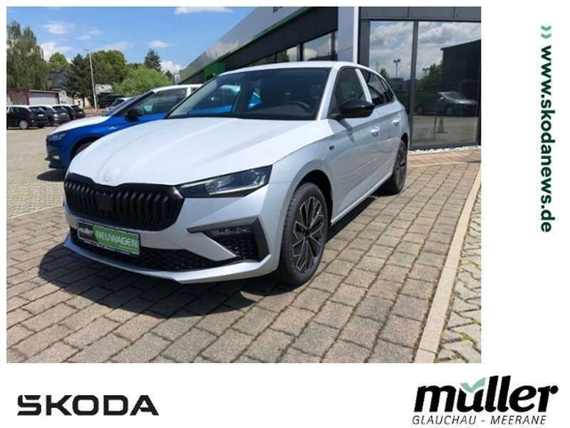 Silber (brilliantsilber metallic) Neu 2025 Skoda Scala Selection Kleinwagen | 33.370 € - Bild 1/4