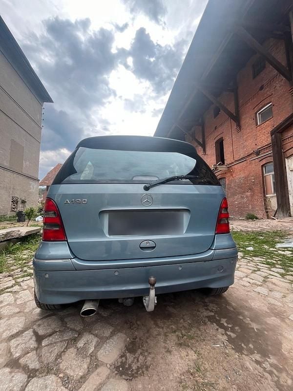 Gebraucht Mercedes A190 120 PS (88 kW) 2003 Blau Kleinwagen