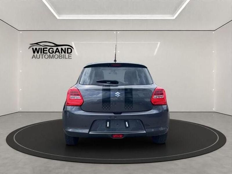 Gebraucht Suzuki Swift 111 PS (81 kW) 2018 Blau Kleinwagen