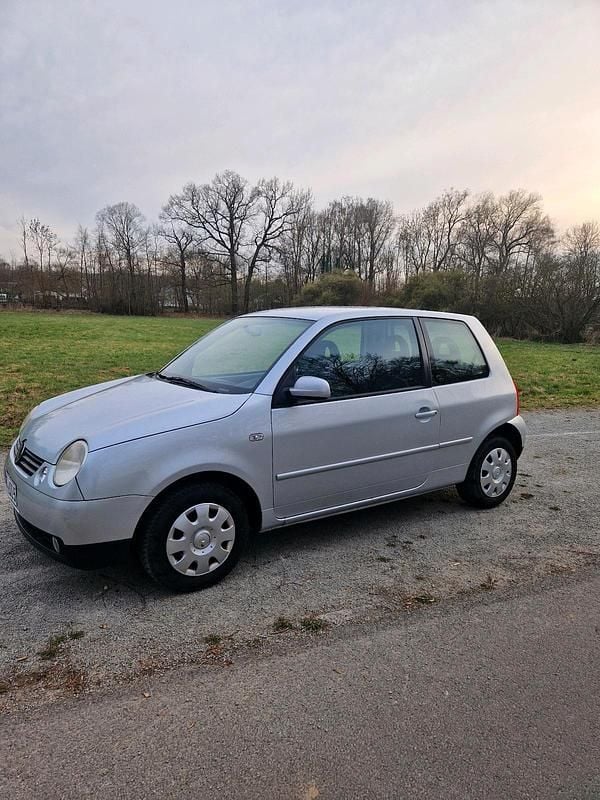 Gebraucht VW Lupo 50 PS (36 kW) 2004 Silber Kleinwagen