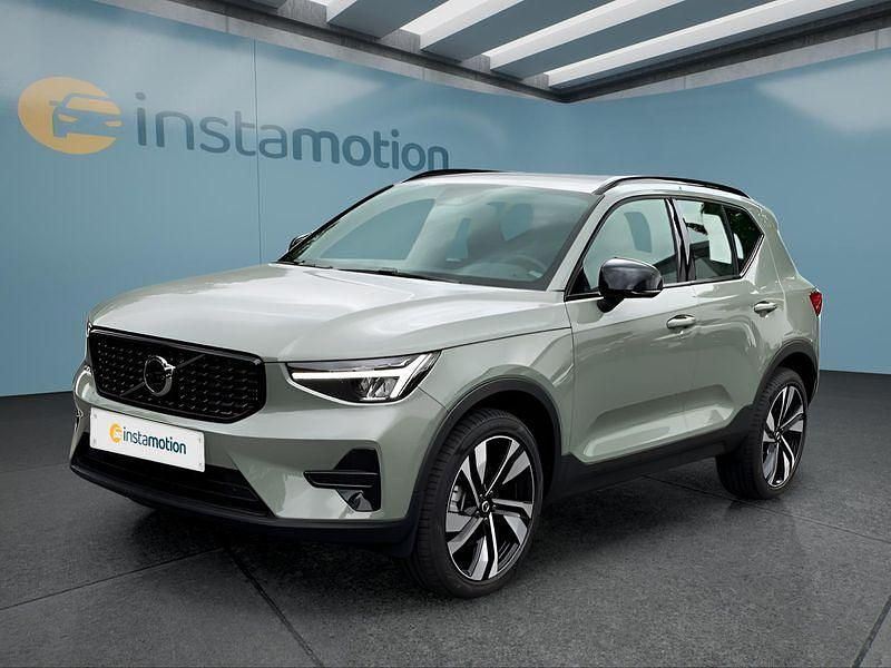Grün Gebraucht 2024 Volvo XC40 Plus SUV | 46.299 € - Bild 1/4