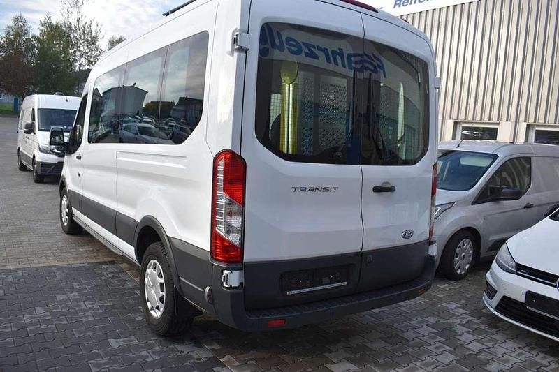 Second-hand Ford Transit Trend 131 CP (96 kW) 2019 Alb Monovolum