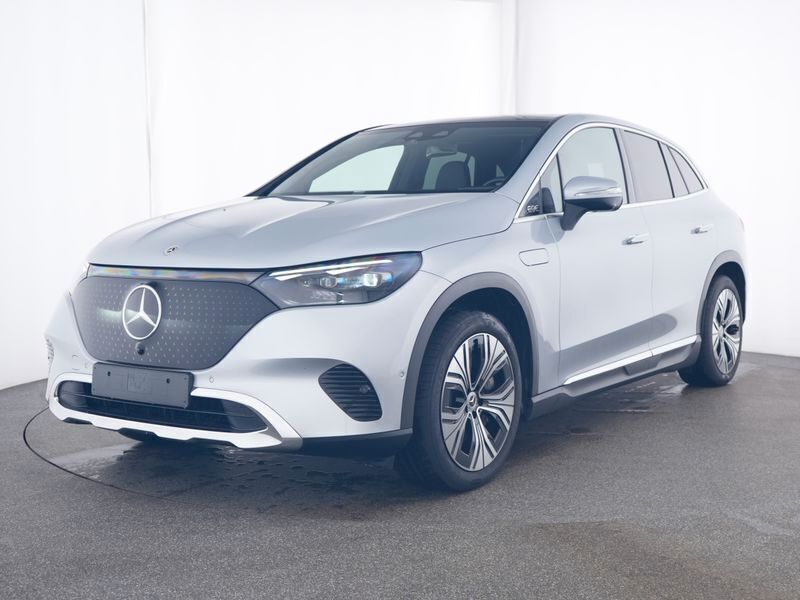Metalliclack hightechsilber Gebraucht 2024 Mercedes EQE350 Electric Art SUV | 65.770 € (Guter Preis) - Bild 1/4