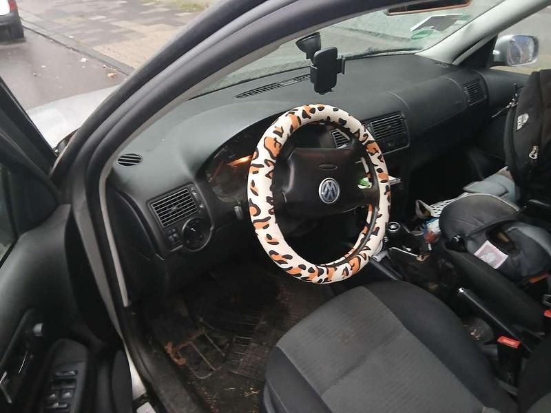 Gebraucht VW Golf IV Edition 105 PS (77 kW) 2004 Grau Kombi