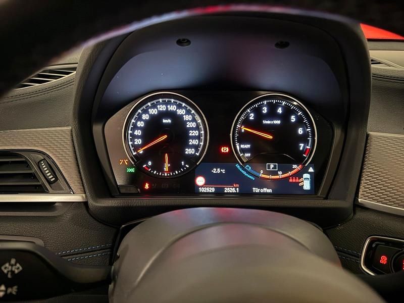 Gebraucht BMW X2 140 PS (102 kW) 2019 Schwarz SUV