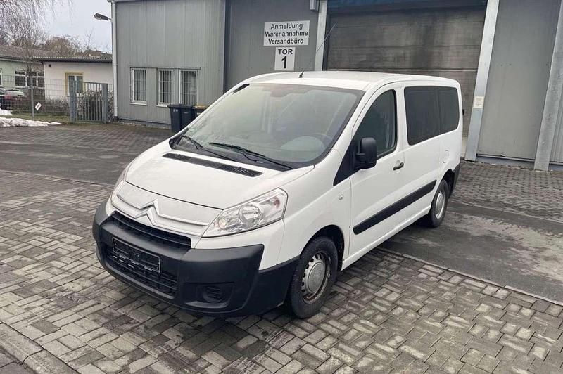 Second-hand Citroën Jumpy 90 CP (66 kW) 2010 Monovolum