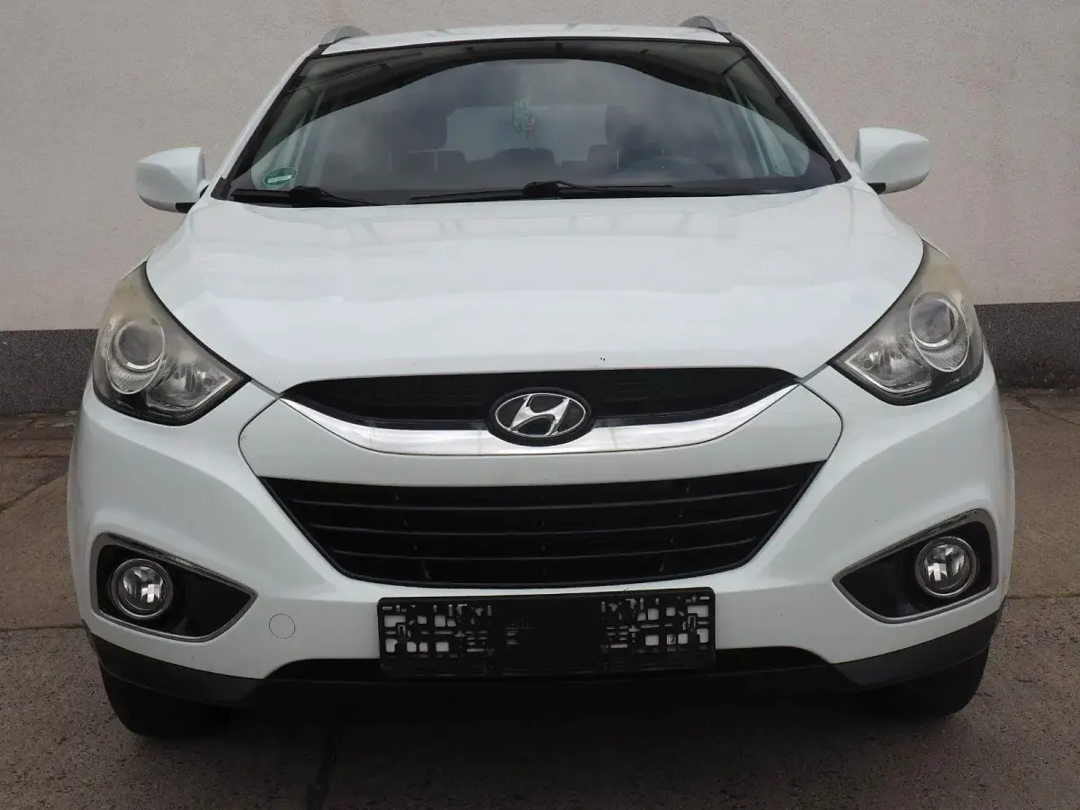 Gebraucht Hyundai ix35 Comfort 116 PS (85 kW) 2011 Weiß SUV