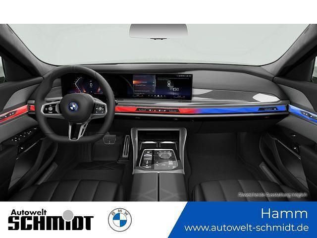 Gebraucht BMW i7 M Sport 334 kW (455 PS) 2025 Weiß Limousine