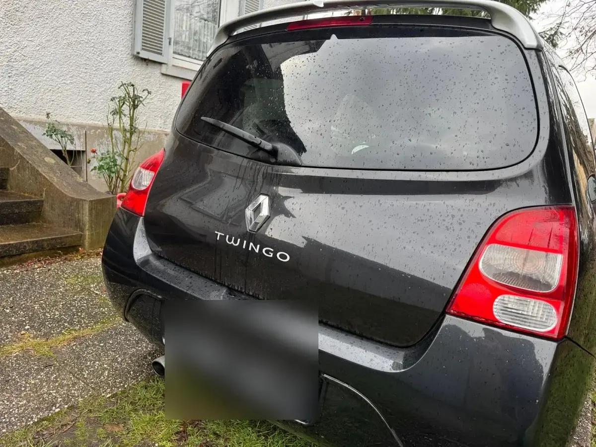 Używany Renault Twingo GT 101 KM (74 kW) 2007 Czarny Hatchback