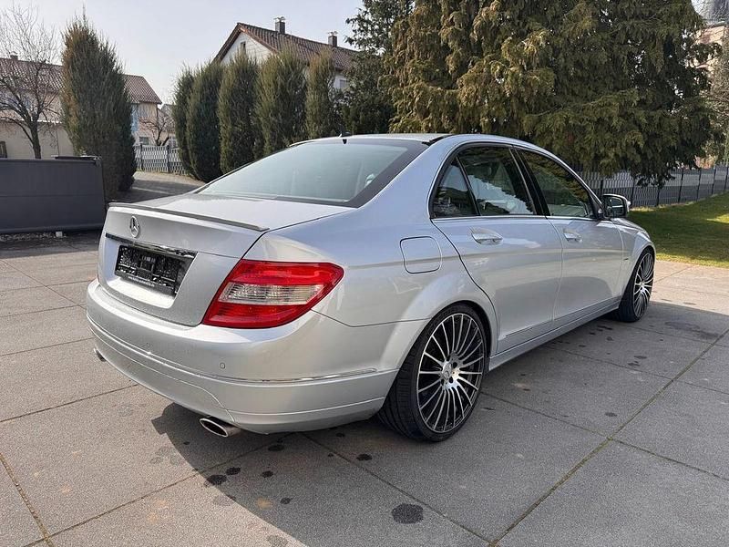 Gebraucht Mercedes C280 Elegance 231 PS (169 kW) 2008 Silber Limousine