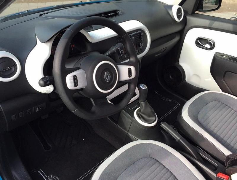 Gebraucht Renault Twingo 90 PS (66 kW) 2017 Blau Kleinwagen