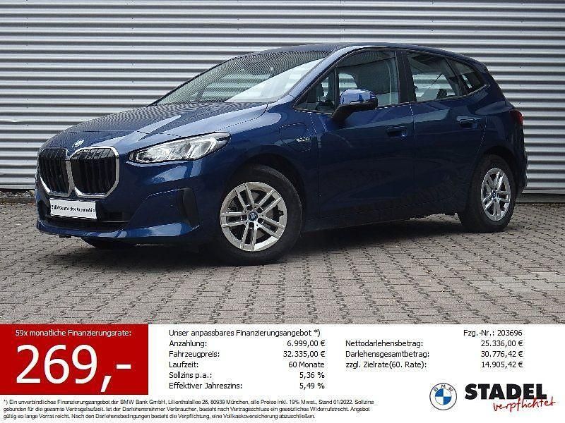 Blau Gebraucht 2022 BMW 225 Active Tourer Van / Kleinbus | 32.335 € (Fairer Preis) - Bild 1/4
