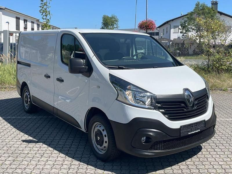 Weiß Gebraucht 2019 Renault Trafic Van | 13.980 € (Superpreis) - Bild 1/4