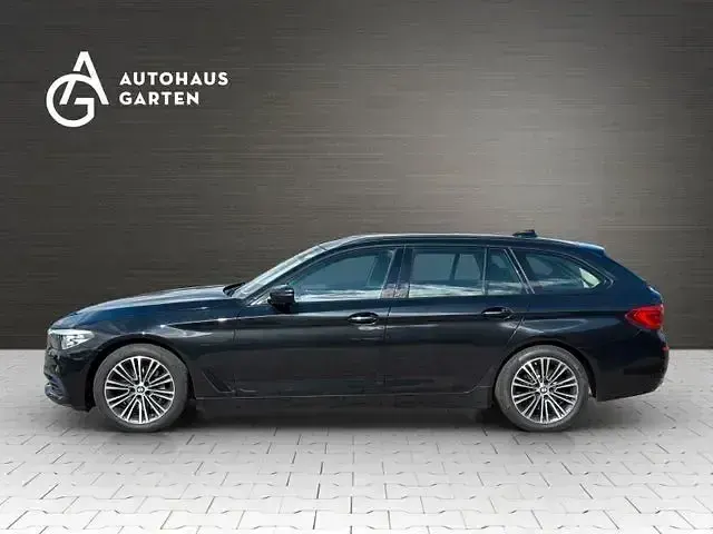 Gebraucht BMW 525 Sport Line 231 PS (169 kW) 2019 Andere Kombi