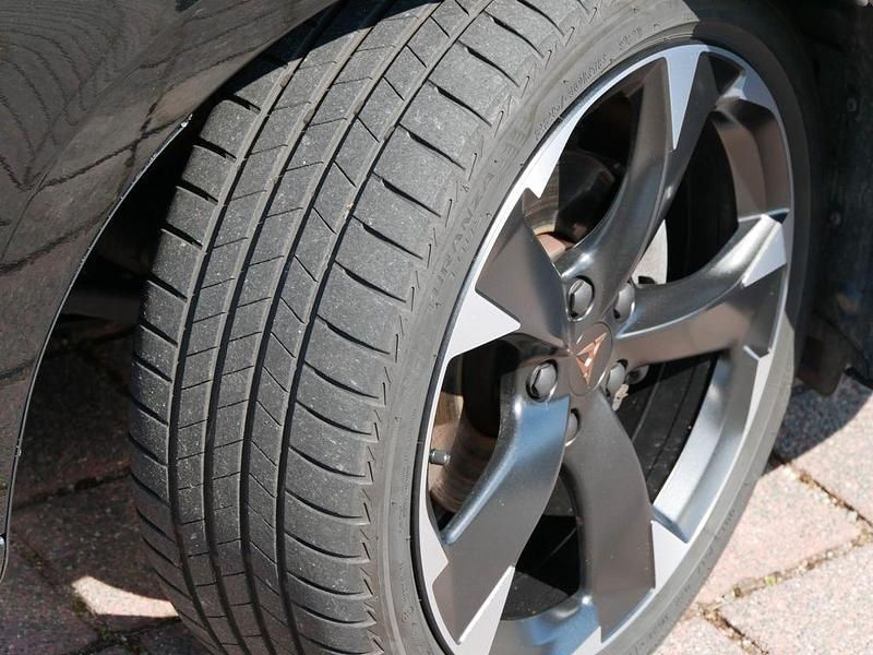 Gebraucht Cupra Leon 150 PS (110 kW) 2024 Schwarz Limousine