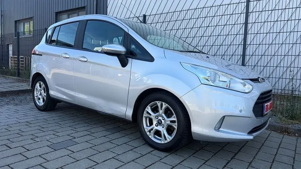 Gebraucht Ford B-MAX 105 PS (77 kW) 2015 Polarsilber metallic Van / Kleinbus