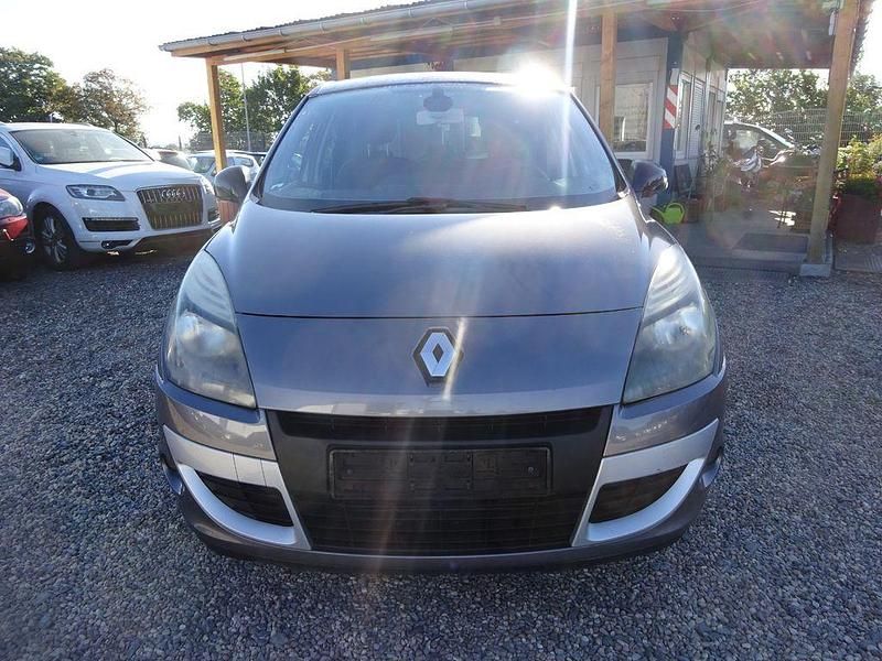 Gebraucht Renault Scénic III Bose Edition 131 PS (96 kW) 2012 Grau Van / Kleinbus