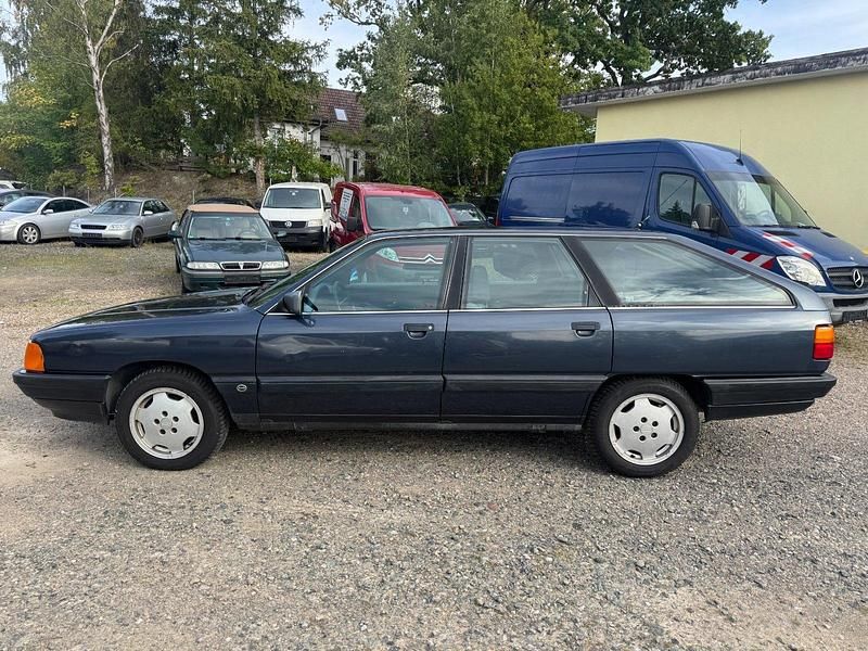 Gebraucht Audi 100 Basis 165 PS (121 kW) 1989 Schwarz Limousine