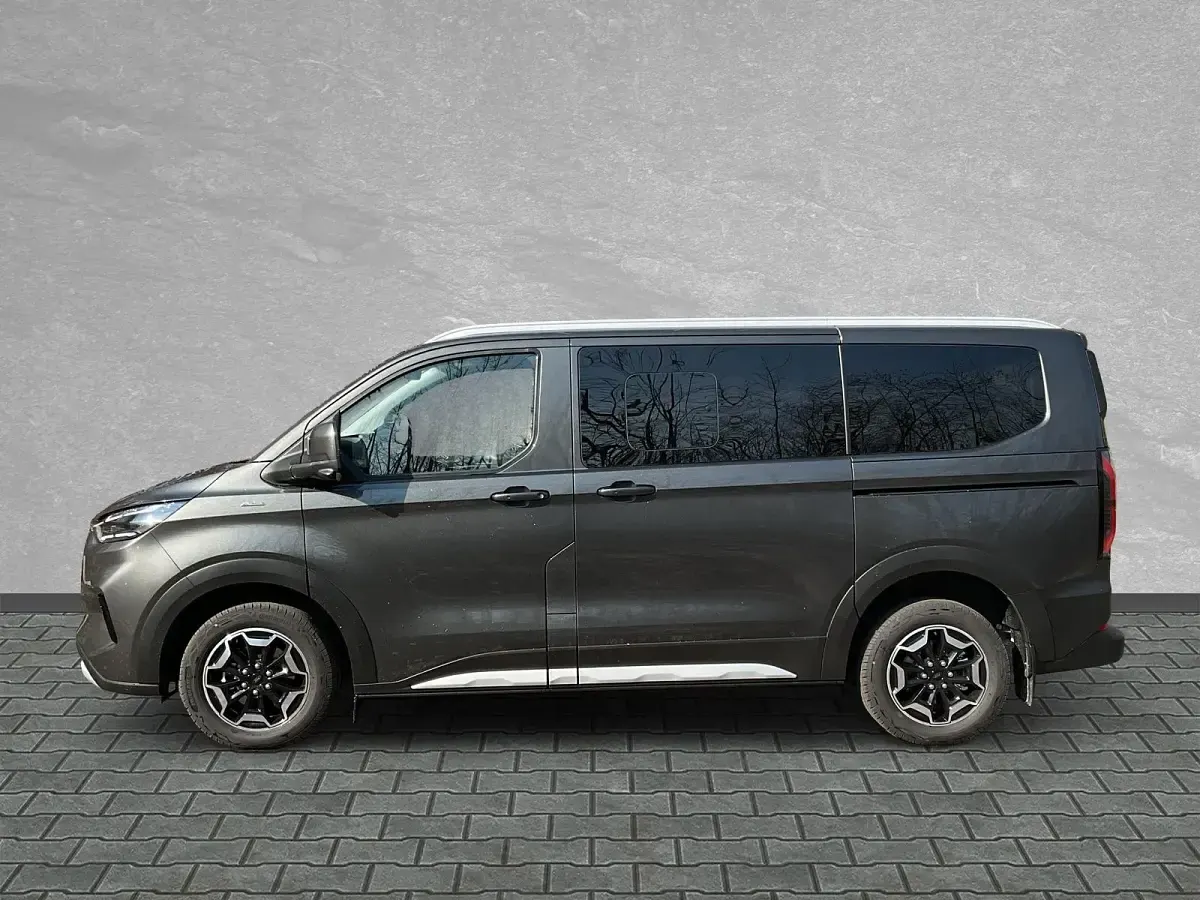 Neu Ford Tourneo Active 170 PS (125 kW) 2026 Magnetic grey metallic Van / Kleinbus