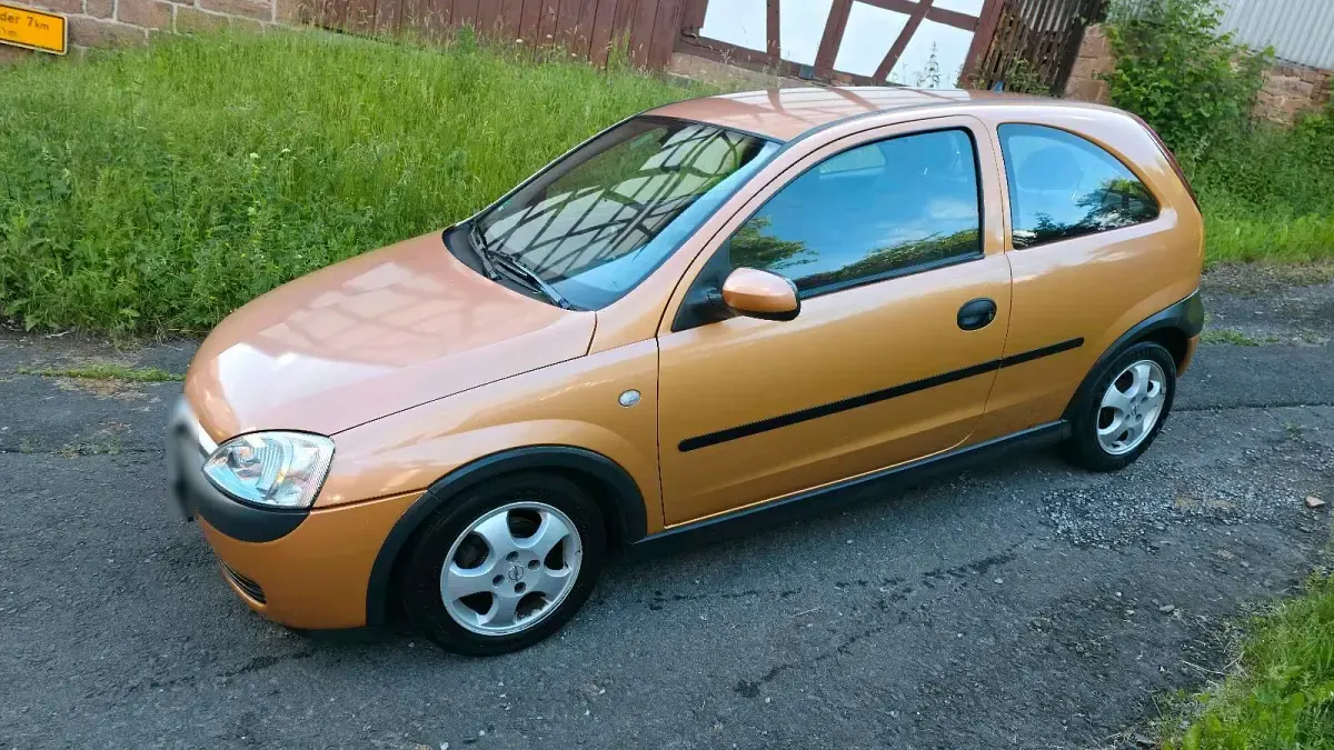 Gebraucht Opel Corsa 75 PS (55 kW) 2003 Braun Kleinwagen