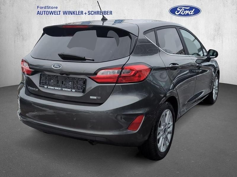 Gebraucht Ford Fiesta Titanium 125 PS (91 kW) 2023 Grau Limousine