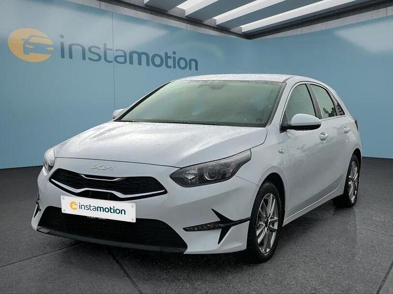 Gebraucht Kia Ceed 140 PS (102 kW) 2025 Weiss Kleinwagen