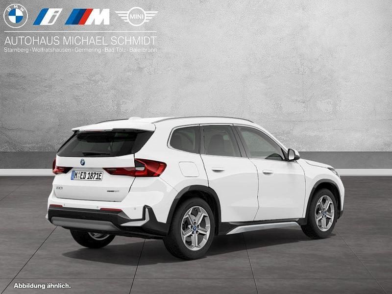 Gebraucht BMW iX1 xLine 150 kW (204 PS) 2025 Alpinweiss iii SUV