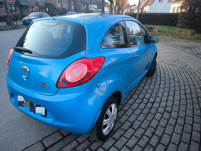 Gebraucht Ford Ka 69 PS (50 kW) 2011 Blau Kleinwagen