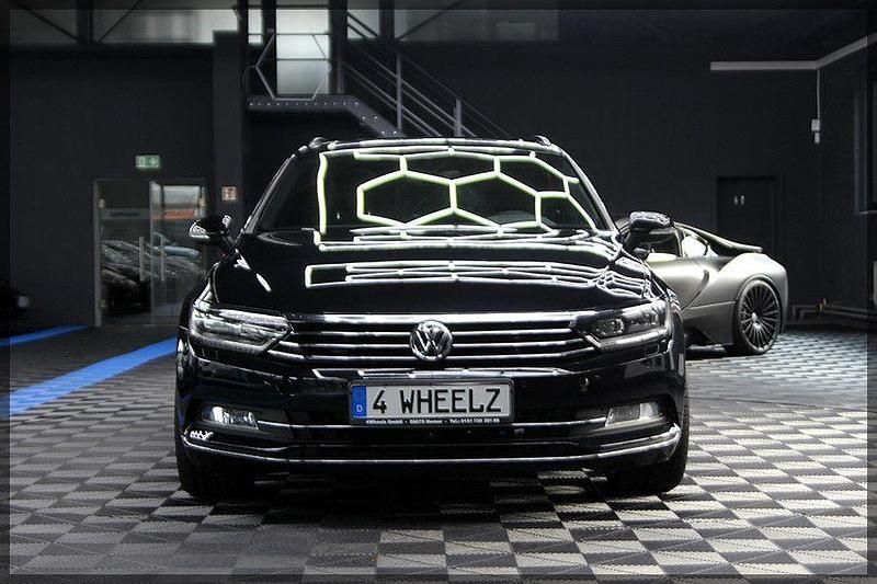 Gebraucht VW Passat Highline 190 PS (139 kW) 2019 Schwarz Kombi